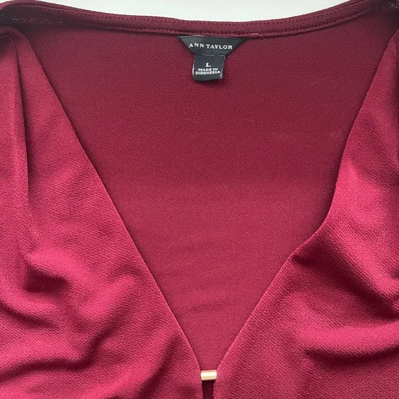 Ann Taylor Deep Red Women's Blouse - Picture 4 of 6